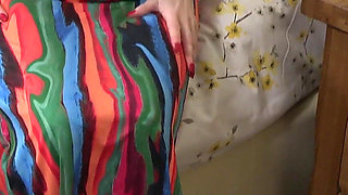 Summer Angel Lee - Squirting on the Bed