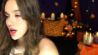 Webcam brunette solo masturbation