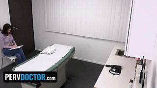 Curvy Redhead Hadley Haze Ends Sneezing with Big Cock Doctor's Treatment - Cum-Filled Finale