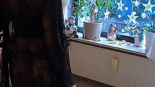 Pizza Delivery Man Fucks Me Horny on the Table!!