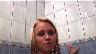 Little Kimberly Orgasm Bathtub