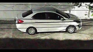 Fucks with Lover in the Car in Front of the House and Comes Back Full of Cum Smiling