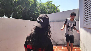 Os Irmos Jogando Futebol Acabou Numa Foda No Carro