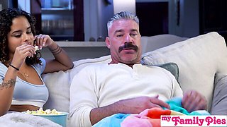 Explosive Charles and Isabella's pussy licking action