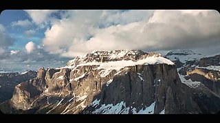 Amateur Italian Vlogger Norage & Noranipix Outdoor Blowjob & Huge Facial Cumshot in 4K