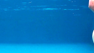 My Darling Fucks Me in the Pool of the Villa!