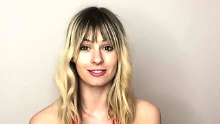 Amateur Teen with Huge Dildo Masturbating on Webcam