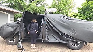 Busty Granny Flashes Big Natural Tits in Car Backseat - Outdoor Naked Fun