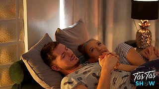 Freshly Divorced Wife Fucks Psychologist