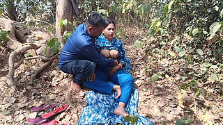 Indian Village Sex Video, Indian Girl Big Boob Press by Her Step Brother in Outdoor Village
