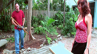 Thanks to her daughter, Desi's getting ass-fucked!