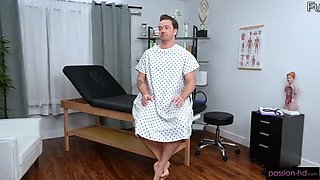 Nurse Aubry Babcock checks Kyle Mason's fat cock pulse before hardcore fucking