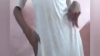 Beautiful Sri Lankan Sissy Dancing and Show Her Panty