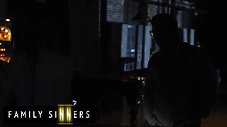 Family Sinners: Stepdad Punishes Curfew Stepdaughter with Big Cock - Tommy Pistol, Jane Rogers