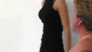 Mistress Dyanna Slap the Slave's Head!