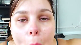My Hot Wife Loves to Give Hands Free Deepthroat