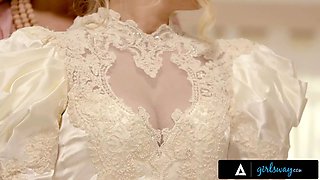 Girlsway - emotional cougar Julia Ann fucks her bride-to-be stepbae Carolina Sweets one last time