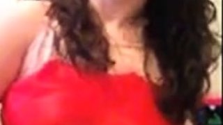 Quiet Sexy Amateur Fingers Herself to Orgasm on Webcam