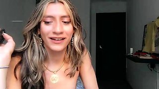 Small tits shemale drilled in ass