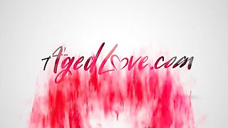 Bonny femme's lingerie dirt