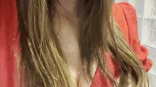 Solo in the Bathroom I Play with My Toy