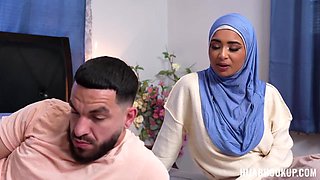 Finally Fuck My Hijab Girlfriend During Christmas Eve