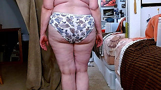 December 2025 Panty Parade Starring Hottie with the Body Dawnskye