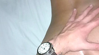I put on all fours a brunette mother-in-law and give her cock until I cum in her black and hairy close