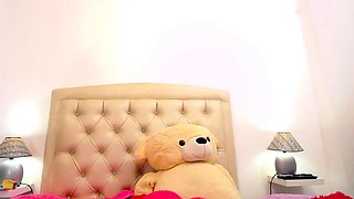 Amateur Webcam Teen Masturbates And Teases