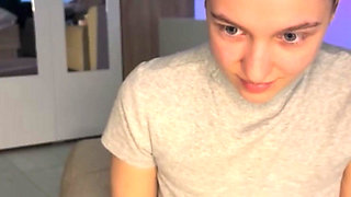 Playing with Her Pussy on Webcam