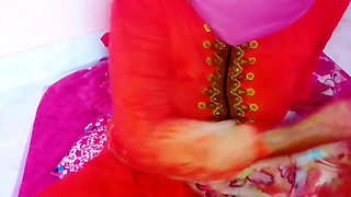 Beautiful Desi Girlfriend Suck My Cook