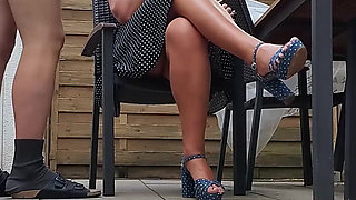 The Beautiful Model First Posed, Then Swallowed the Semen and Urinated