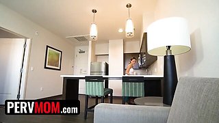 Perv Mom - deep throat sex