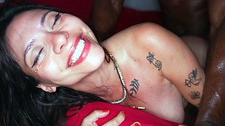 Latina MeL!$$a BuNNY Gets BBC Creampie POV
