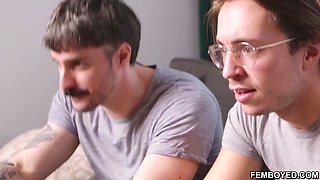Femboy Yuna Delivers Pizza and Fucks