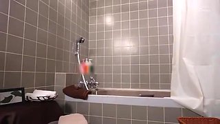 136-wguuhy-ouhsgy-poo-art