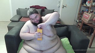 There it is! The flick with sound ? I swallow again some Choc.. by ssbhm-fatwasad from OnlyFans - Coomer
