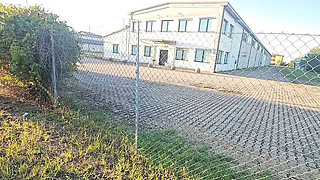 Amateur MILF Gets Fucked Doggystyle By Taxi Driver In Car Trunk - Big Cock Action