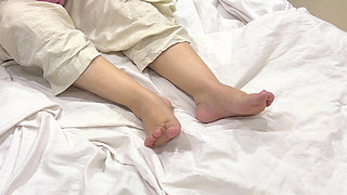 Relaxing Sensual Feet and Leg Massage Session