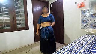 Sexy Bhabi in Blue Saree, Removing Saree to Show Here Sexy Chubby Body. Big Boss and Ass