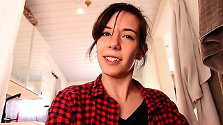 MissMiserlou - Mama Gives You A Bath - Handjob SPE SPH