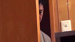 04017,Intense Japanese play