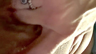 Playing with my pussy, Solo squirt mission