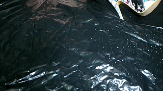 Mega Squirt Tsunami... It Splashes Like a Waterfall!