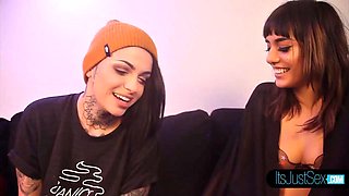 Anal Lesbians: Leigh Raven and Janice Griffiths Toy Collection