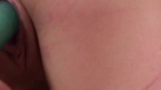 I hunt my cunt - teen girl Leila Smith wanks her pussy hard