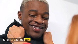 Slutty Bess Breast and damion get pounded while and is left fucking at the door to get in - brazzers