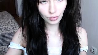 Brunette Solo Webcam Masturbation