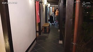 Mature Women's Hot Spring Orgy: Asian MILFs' Wild Creampie Party x1x977947A9047650576E