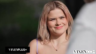 VIXEN Warm Blondie Tourist Nicole Nixon Gets Packed Up By Stranger In Holiday Intercourse Escapade